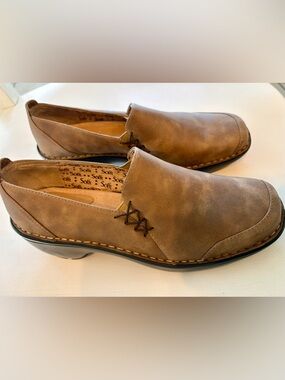 Sofft Leather Slip On Loafers Comfort Shoes Brown Womens 8M